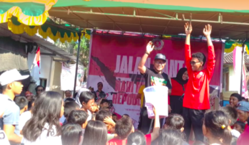 Pecah... Jalan Sehat Kelurahan Pejeruk