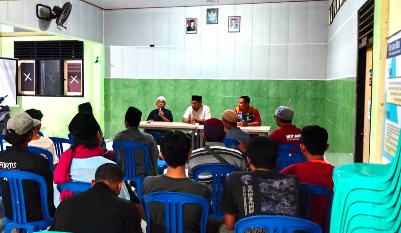 Perkuat Awik-Awik Kelurahan Pejeruk Rapat Bersama Tokoh Masyarakat dan Tokoh Agama