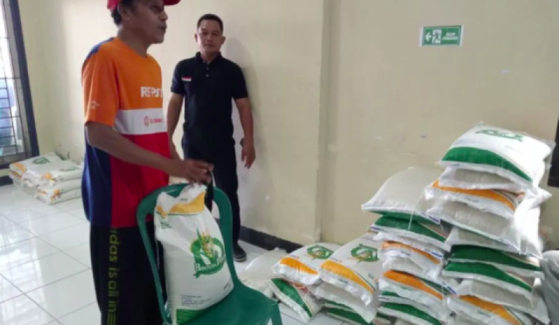 Penerima Bantuan CBP Beras di Kelurahan Pejeruk